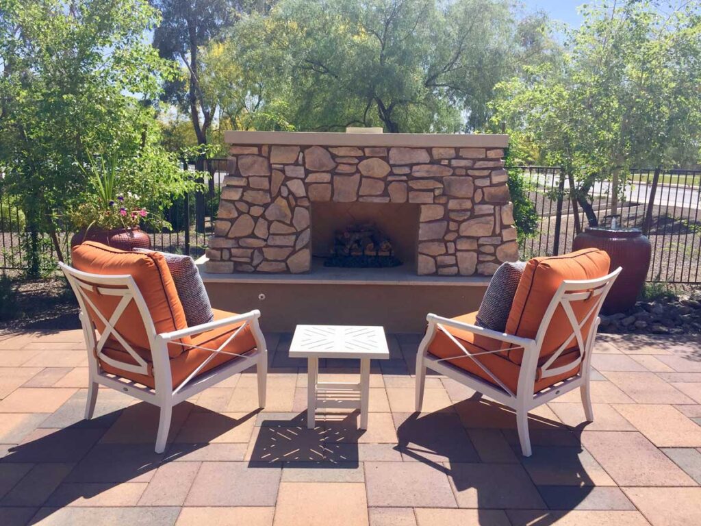 Holland Outdoor Patio Kitchen